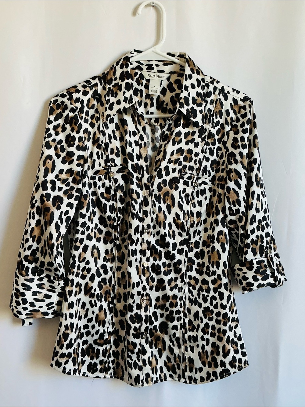 White House Black Market Shirt size 4 Leopard Animal Print Button Up Tab Sleeve